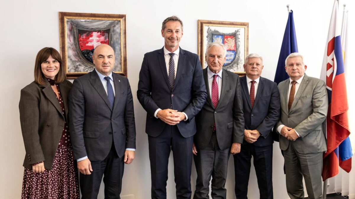 PEZO U SLOVAČKOJ Učenicima se otvara mogućnost međunarodne stručne prakse