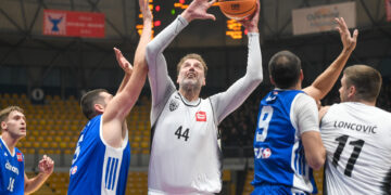 Dubrovački košarkaši poraženi u Zagrebu, još uvijek bez prvih bodova u novoj sezoni