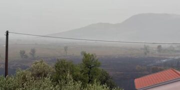 Kvaliteta zraka se poboljšala, škola i vrtić od ponedjeljka nastavljaju s radom, gradonačelnik zahvaljuje vatrogascima