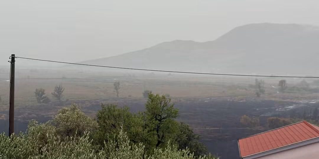 Kvaliteta zraka se poboljšala, škola i vrtić od ponedjeljka nastavljaju s radom, gradonačelnik zahvaljuje vatrogascima
