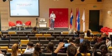 U Dubrovniku će se istraživati utjecaj dezinformacija, umjetne inteligencije i digitalnih platformi